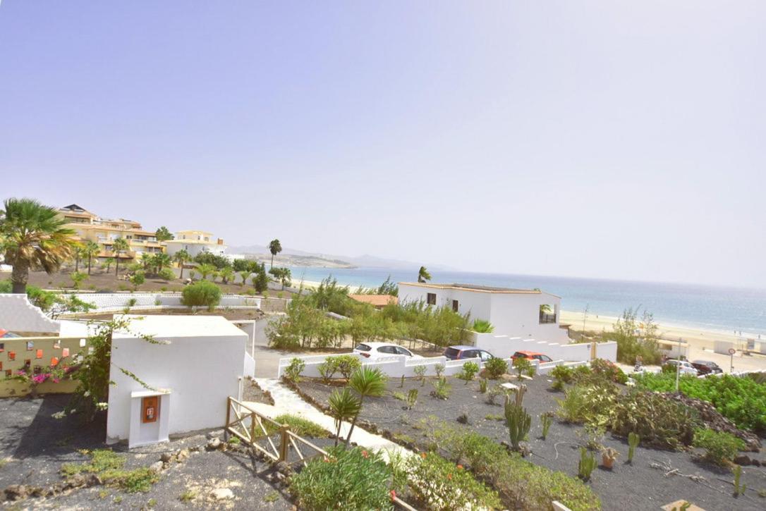Book Jet - Hibiscus Beach Front Коста Калма Екстериор снимка