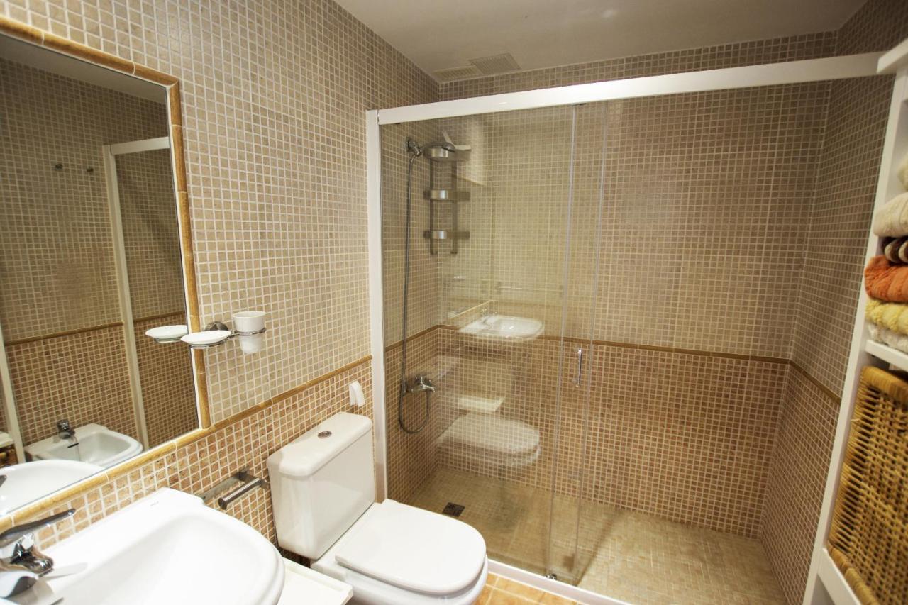 Book Jet - Hibiscus Beach Front Коста Калма Екстериор снимка