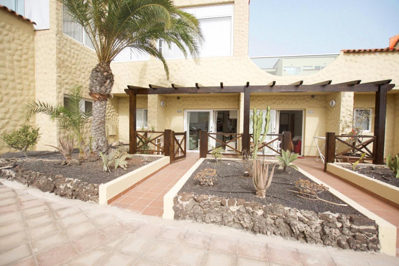 Book Jet - Hibiscus Beach Front Коста Калма Екстериор снимка