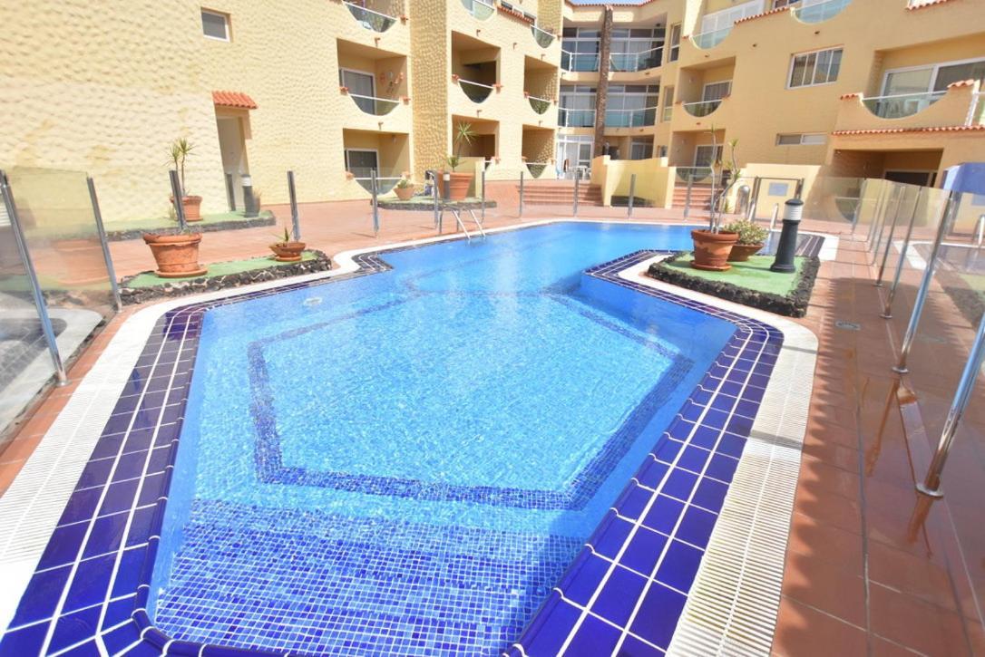 Book Jet - Hibiscus Beach Front Коста Калма Екстериор снимка